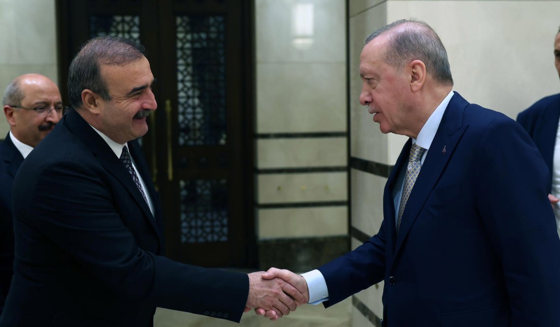 Başkanımız, Yasama, Yürütme ve Yargı Temsilcileri ile birlikte Cumhurbaşkanlığı Külliyesindeki Yemeğe Katıldı.