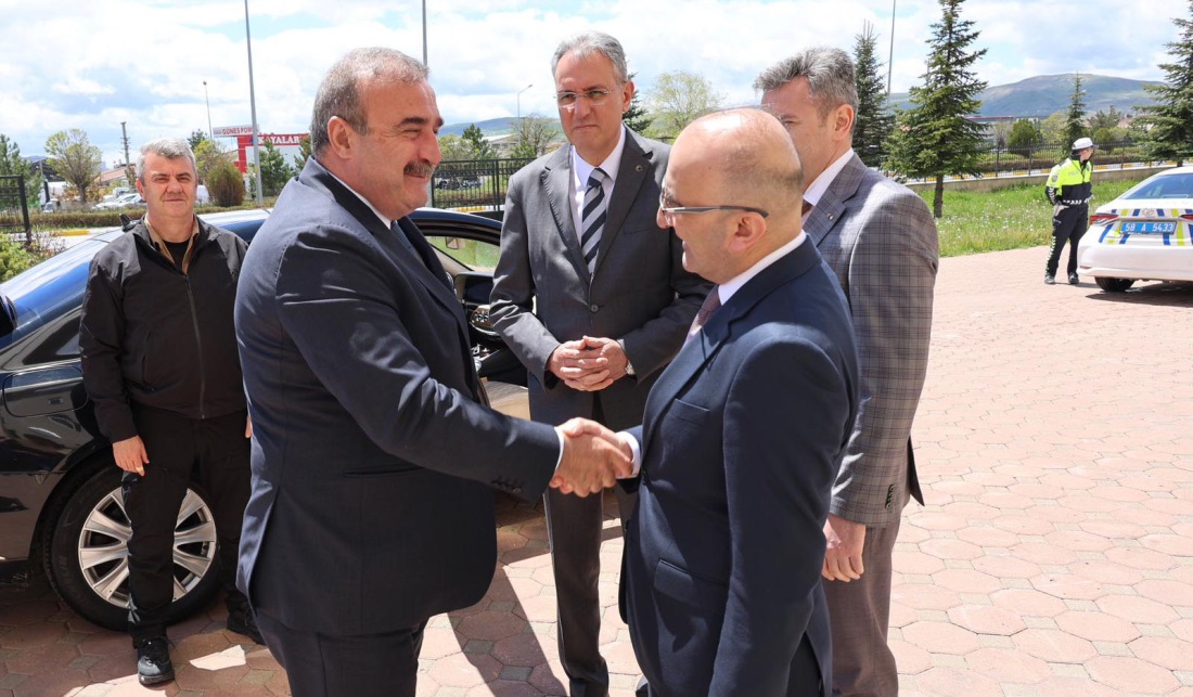 Başkanımız, Sivas Cumhuriyet Başsavcısı, Komisyon Başkanı ve İdare Mahkemesi Başkanı'nı Ziyaret Etti