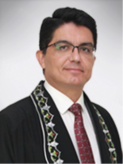 Murat UÇUR